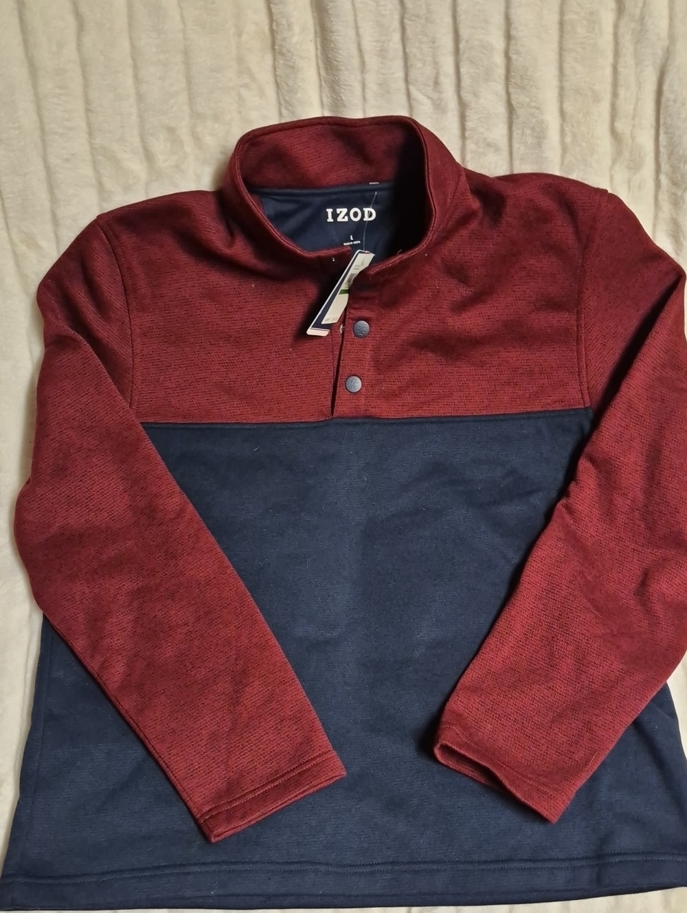 Izod Men’s Burgundy and Navy Quarter-Snap Pullover